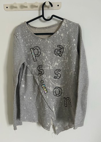 Gri Uzun Kollu Zımba baskılı Salaş Sweatshirt