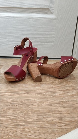 Flo Ayakkabı Kırmızı topuklu ayakkabı