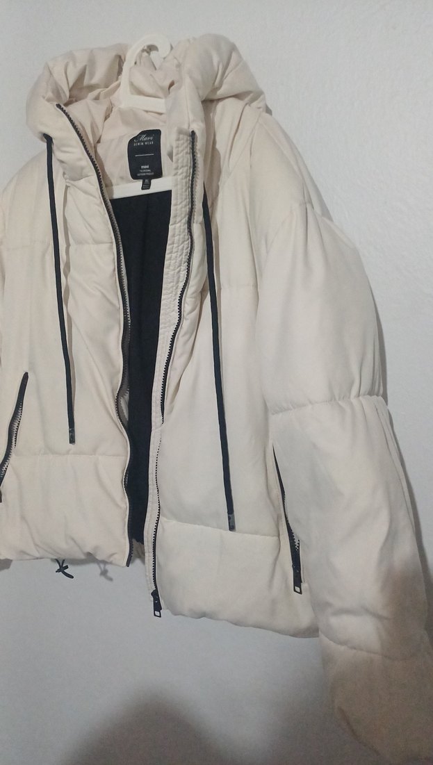 Kadın Beyaz Kapüşonlu Fermuarlı Kış Montu - Görsel 5