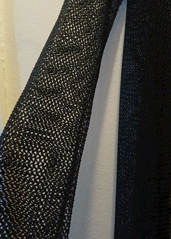 Siyah Dökümlü Gotik Kadın Şalı - Görsel 2