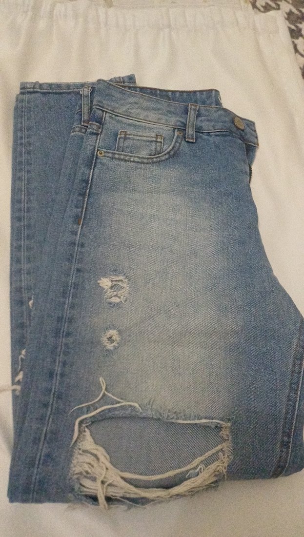 Gevşek Kesim Mavi Yırtık Kadın Kot Pantolon - Görsel 2