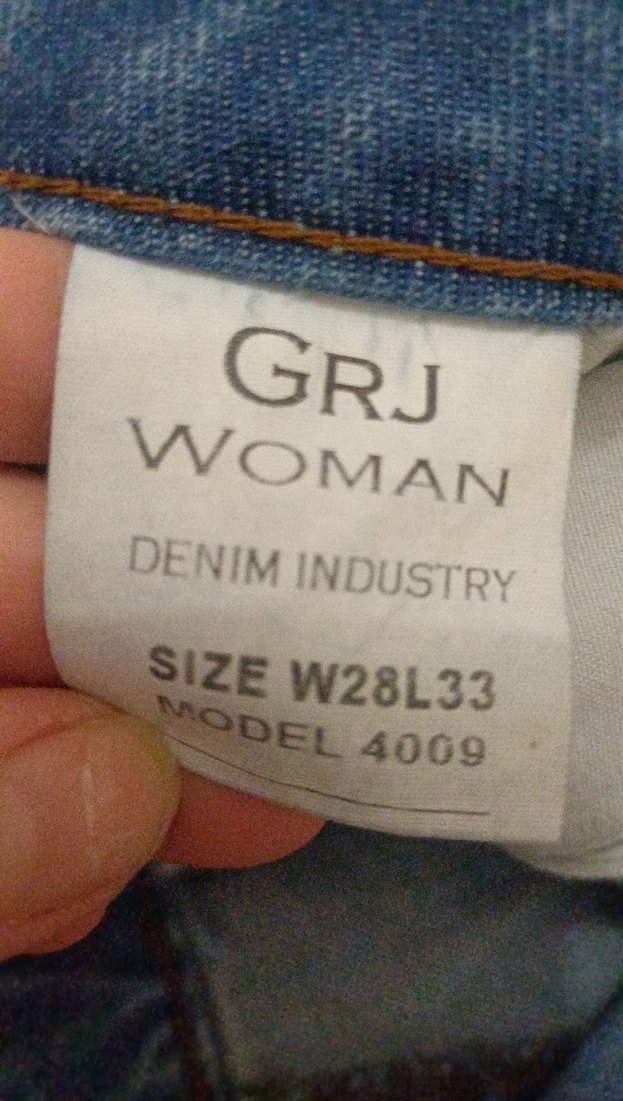 Gevşek Kesim Mavi Yırtık Kadın Kot Pantolon - Görsel 4