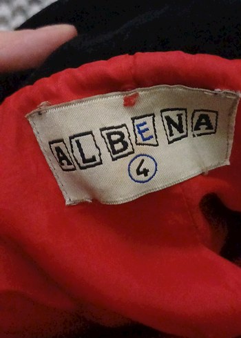 Kırmızı Çift Düğmeli Kaban - Görsel 3