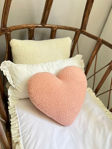 Zara Home Teddy kalp yastık