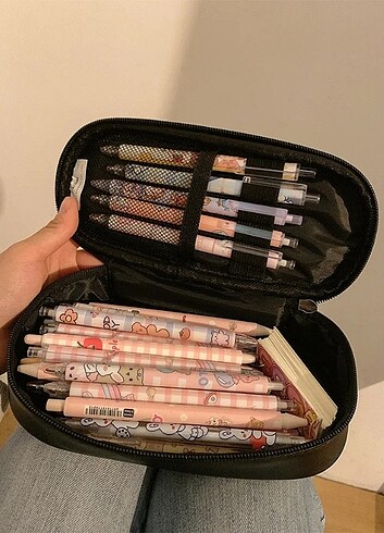  Beden Renk Kuromi Kalem Kutu