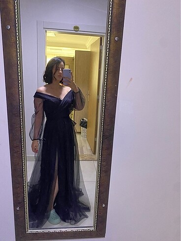 Zara Etiketli mezuniyet elbisesi