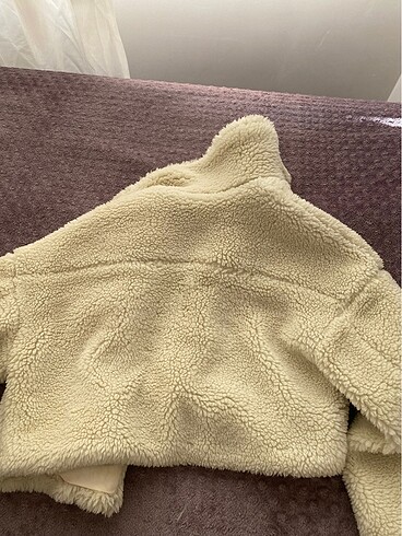 xs Beden Pull and bear peluş ceket mont