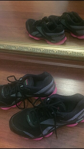 38,5 Beden siyah Renk Reebok Orjinal