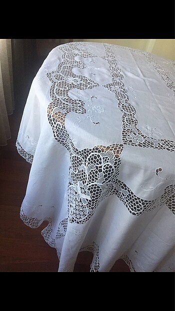 Beden beyaz Renk Angles + Kumaş Masa Örtüsü 175 x 260 cm