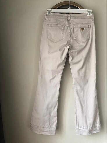 27 Beden GUESS FLARE JEANS