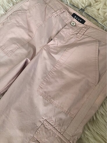 38 Beden pembe Renk DKNY ORJİNAL Yüzde 100 Cotton