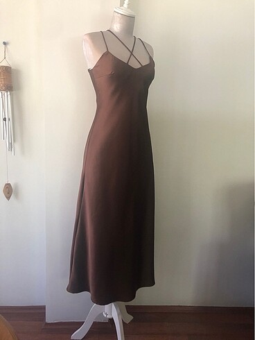 Zara ZARA. SATEN ELBİSE