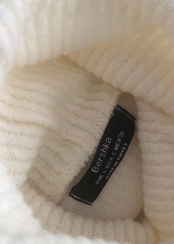 s Beden beyaz Renk Bershka Fitilli Balıkçı Yaka