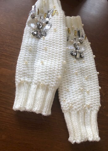 İnci İşlemeli Krem Örgü Bileklik - Görsel 7