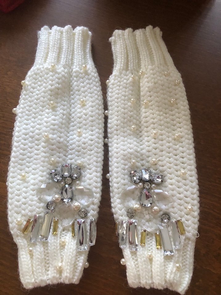 İnci İşlemeli Krem Örgü Bileklik - Görsel 2