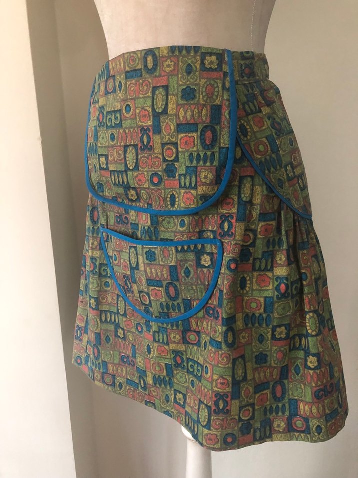 Desenli Çok Renkli Mutfak Önlüğü - Görsel 3