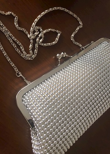 Zincir Detaylı Gri Kadın Portföy Çanta - Görsel 5