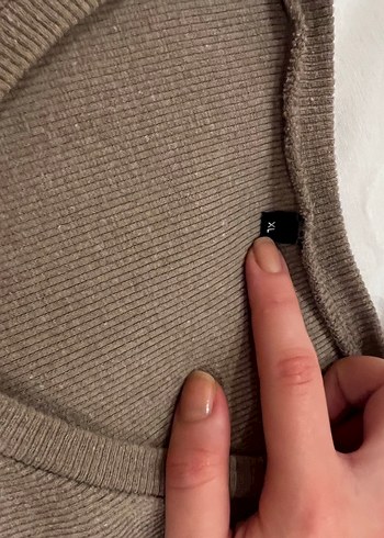 Bej V Yaka Kadın Triko - Görsel 3