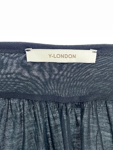 l Beden siyah Renk Y-London T-shirt %70 İndirimli.