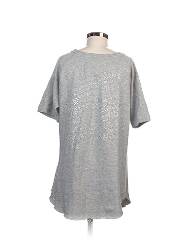 m Beden Mavi Jeans Sweatshirt %70 İndirimli.