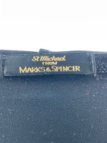 42 Beden siyah Renk Marks & Spencer Bluz %70 İndirimli.
