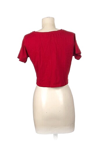 l Beden Trendyol & Milla T-shirt %70 İndirimli.