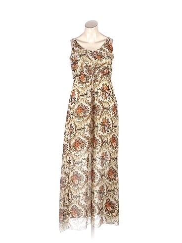 PreLoved Günlük Elbise %70 İndirimli.