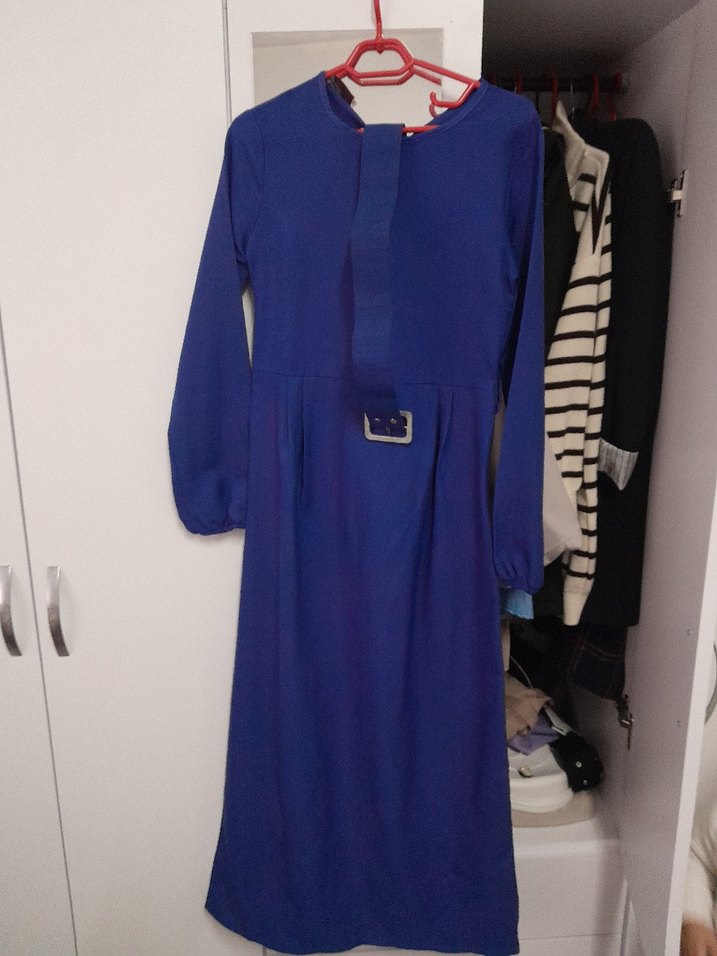 Uzun Kollu Lacivert Kemerli Elbise - Görsel 4