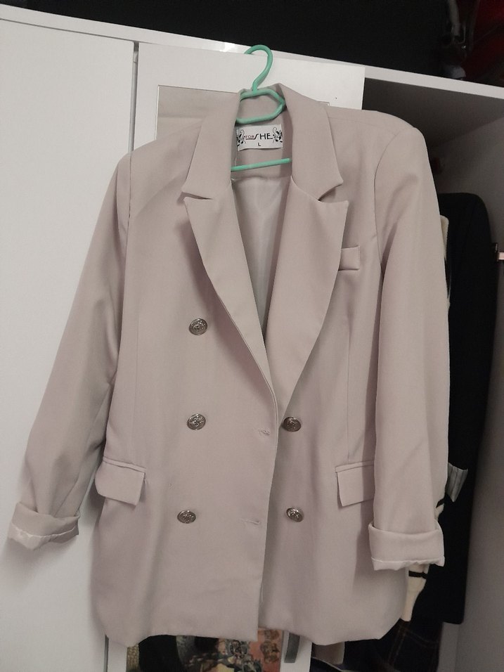 Düğmeli Bej Kadın Blazer Ceket - Görsel 3