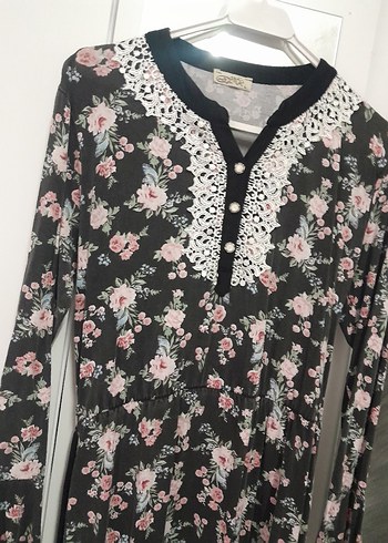 Dantel Detaylı Siyah elbise - Görsel 3