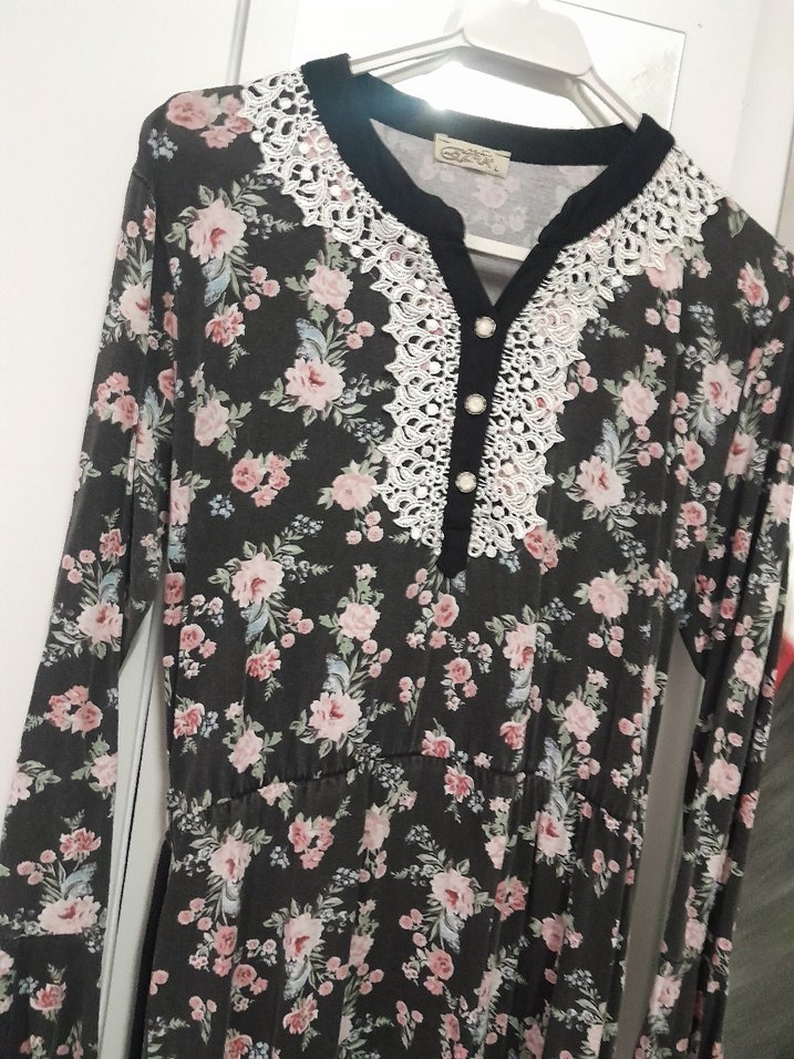 Dantel Detaylı Siyah elbise - Görsel 3