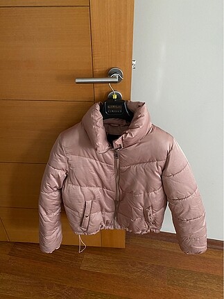 Bershka Mont