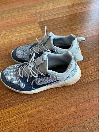 Nike spor ayakkabı
