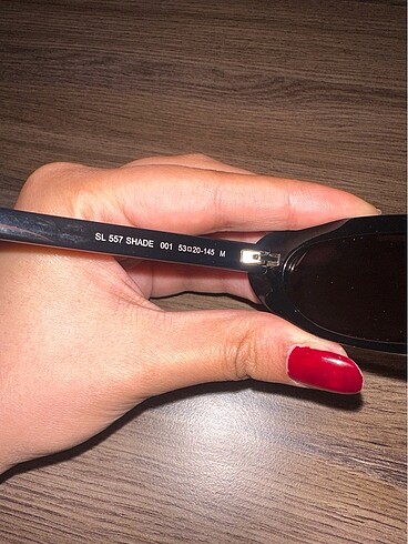 SAINT LAURENT GÜNEŞ GÖZLÜĞÜ
