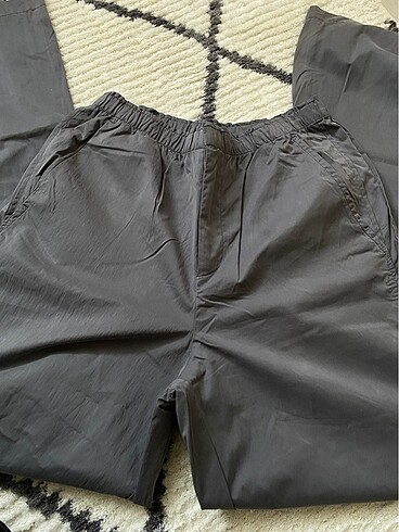 Zara Zara paraşüt pantolon