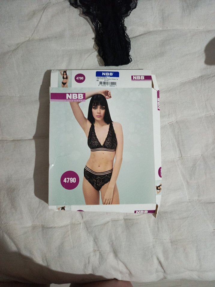 Siyah Baskılı İç Çamaşırı - Görsel 3