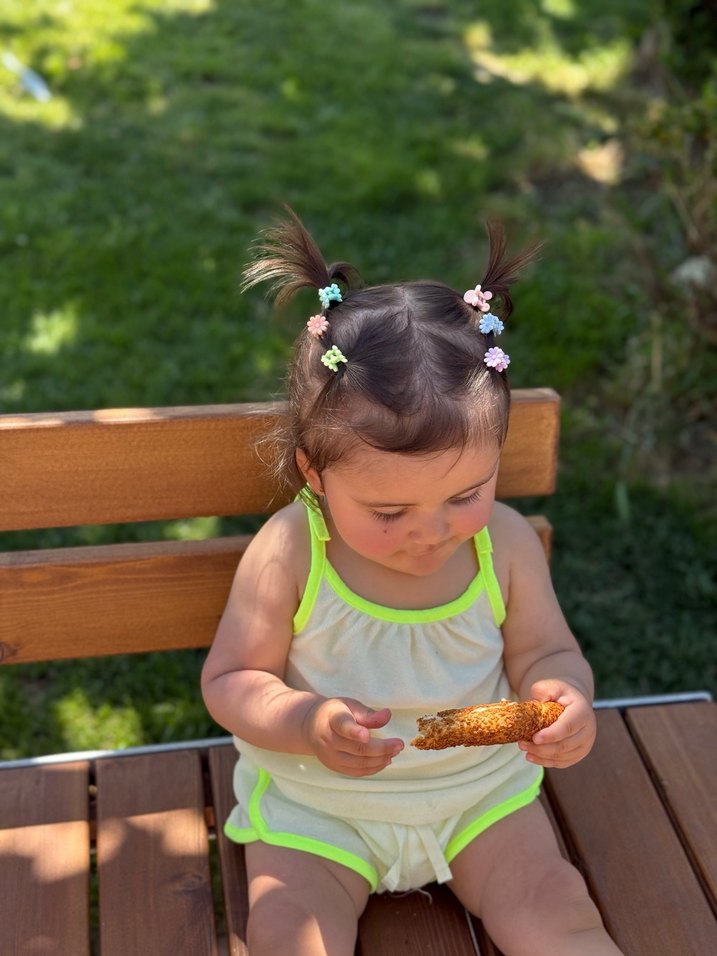 Pastel Renkli Elastik Bağcıklı Bebek Kız Takim - Görsel 2