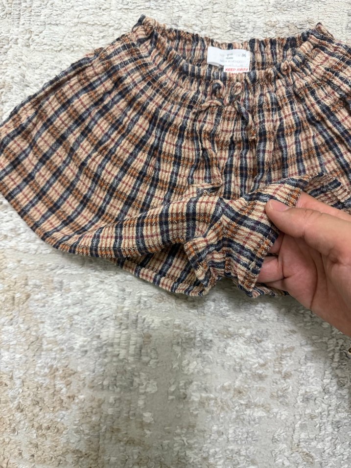 Piliseli Bağcıklı Mini Şort - Görsel 2