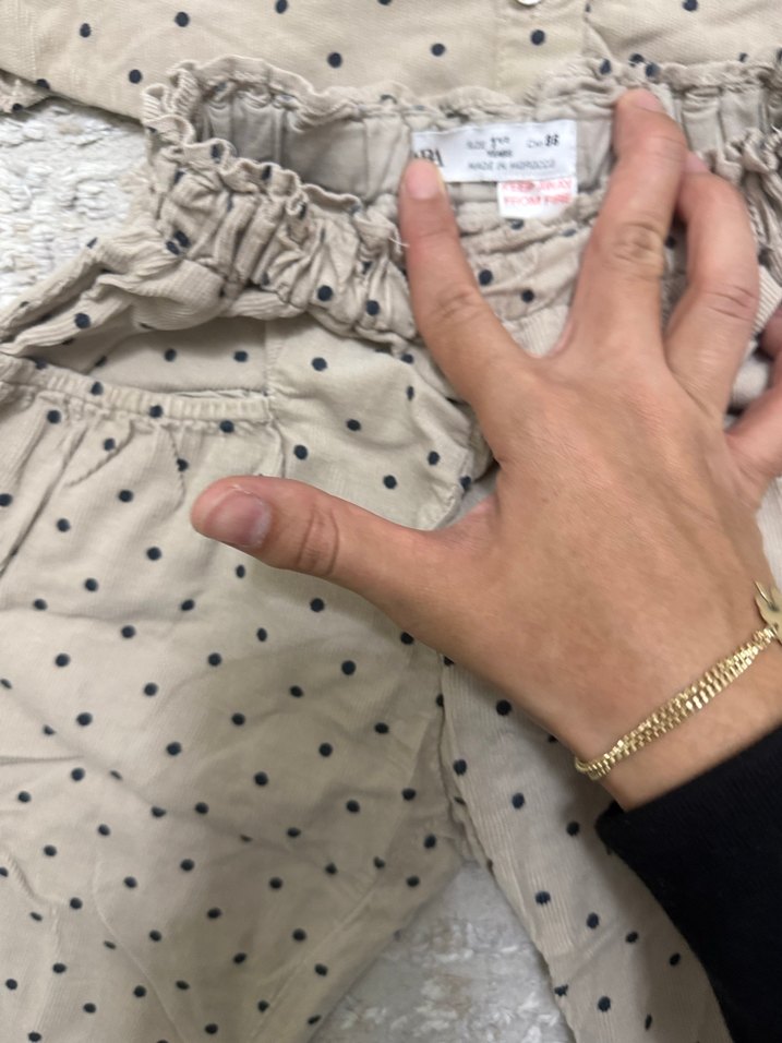 Uzun Kollu Puantiyeli Bebek Kız Takımı - Görsel 5