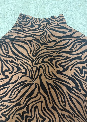 Kahverengi Zebra Desenli Uzun Kollu Bluz - Görsel 2