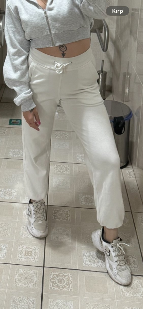 BERSHKA beyaz eşofman - Görsel 2