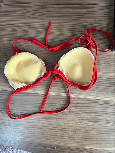 Diğer Bikini Üstü