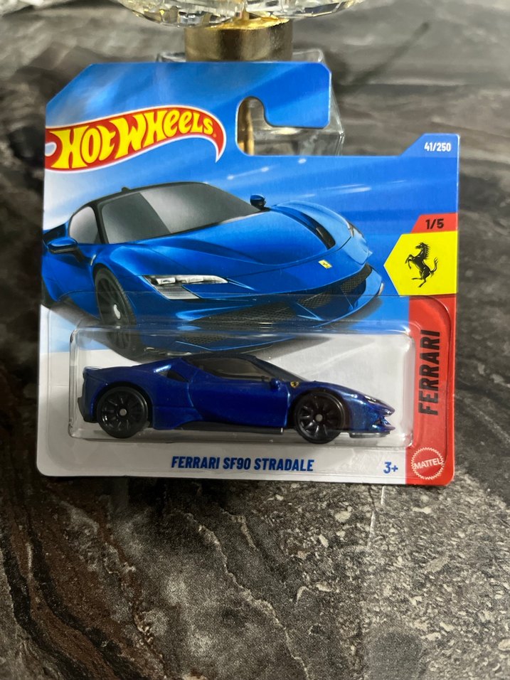 Hot Wheels Ferrari SF90 Stradale Mavi Oyuncak Araba - Görsel 2