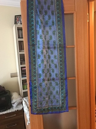 şal , fular
