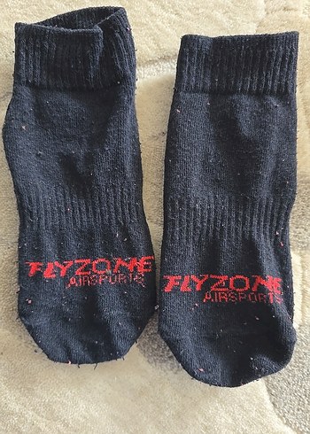 Kırmızı Kaydırmaz Tabanlı Erkek çocuk Çorapları - Görsel 2