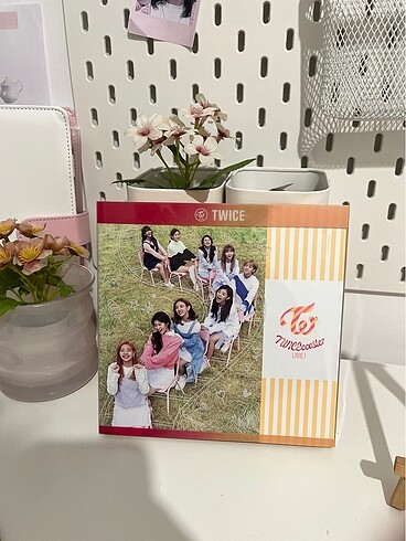 Twicecoaster lane 1 album