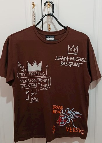Jean-Michel Basquiat Baskılı Kahverengi Tişört