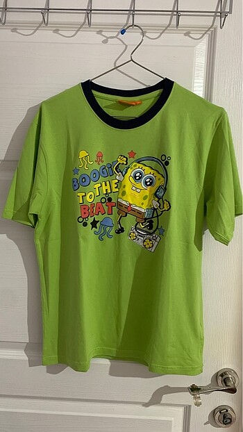 Kadın baskılı süngerbob tişört