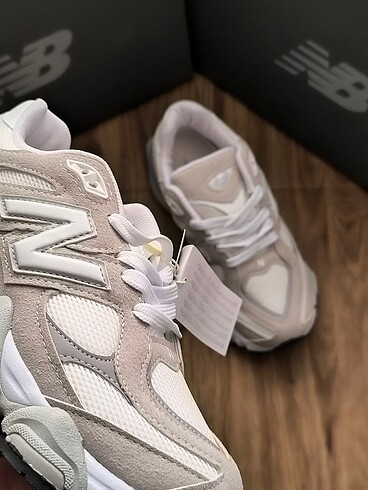 37 Beden ten rengi Renk NEW BALANCE ORJİNAL