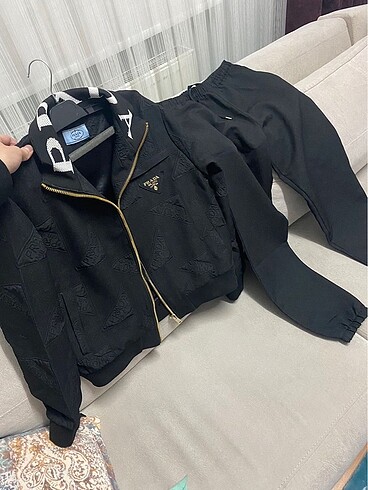PRADA ORJİNAL TAKIM